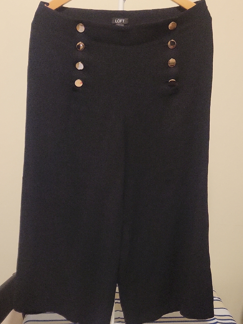 LOFT Black Button-Accent Midi Skirt